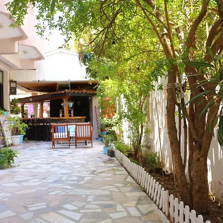 Hotel Arya